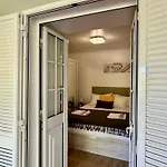 House Apartman *